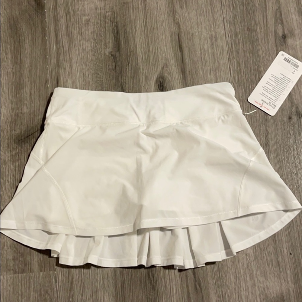 NWT lululemon white skirt